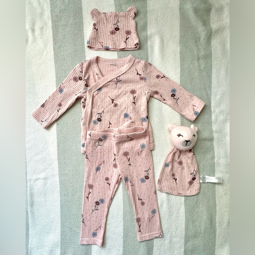3/$10 Sale 3-6 Month Baby Girl Matching Pajamas